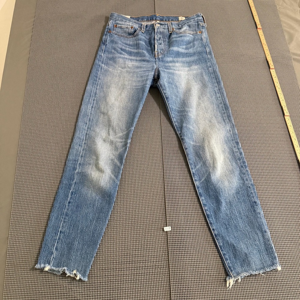 Levis 501 White Oak Cone Denim Straight Leg Jeans Blue Size 28